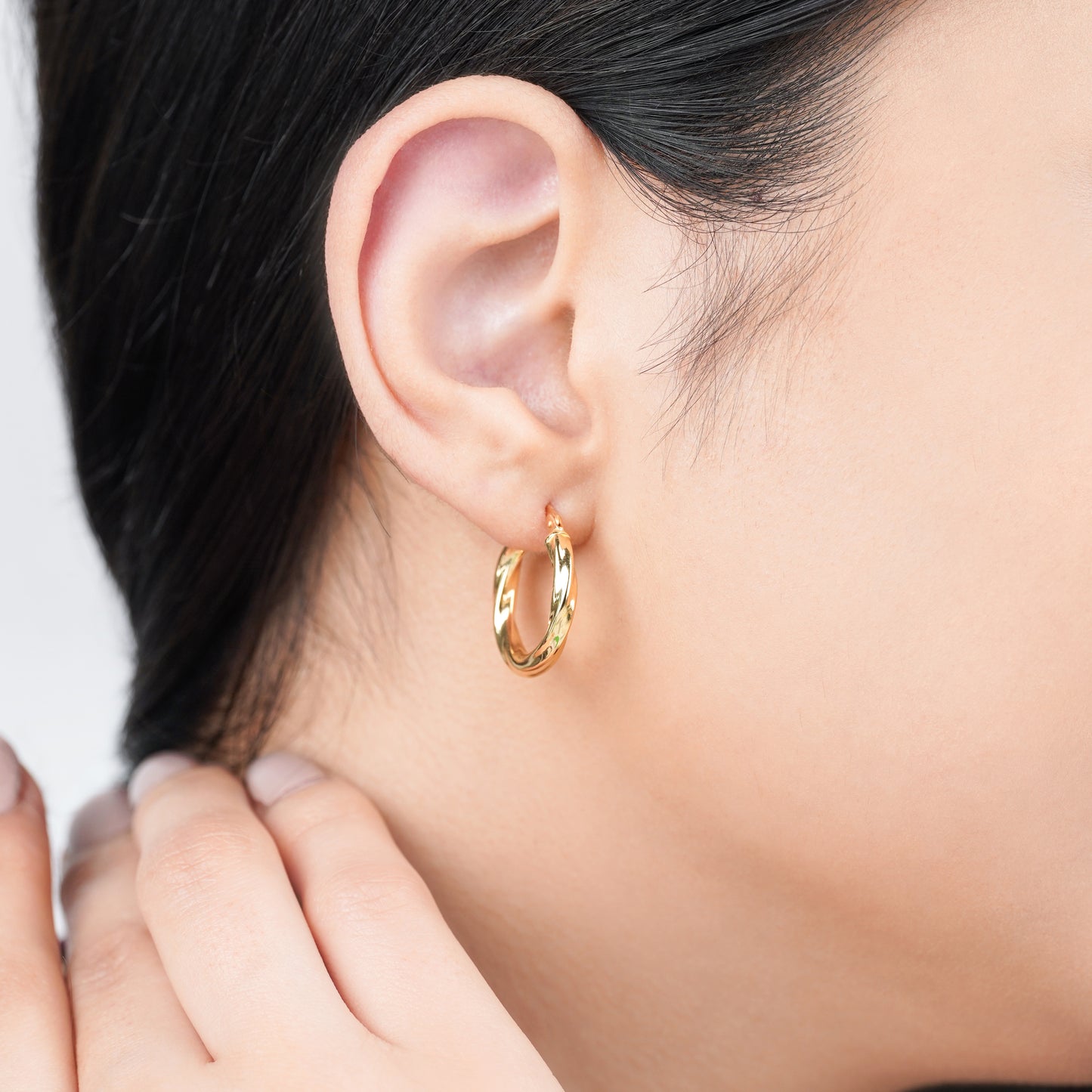 18K YELLOW GOLD EARRINGS IN Round SHAPE