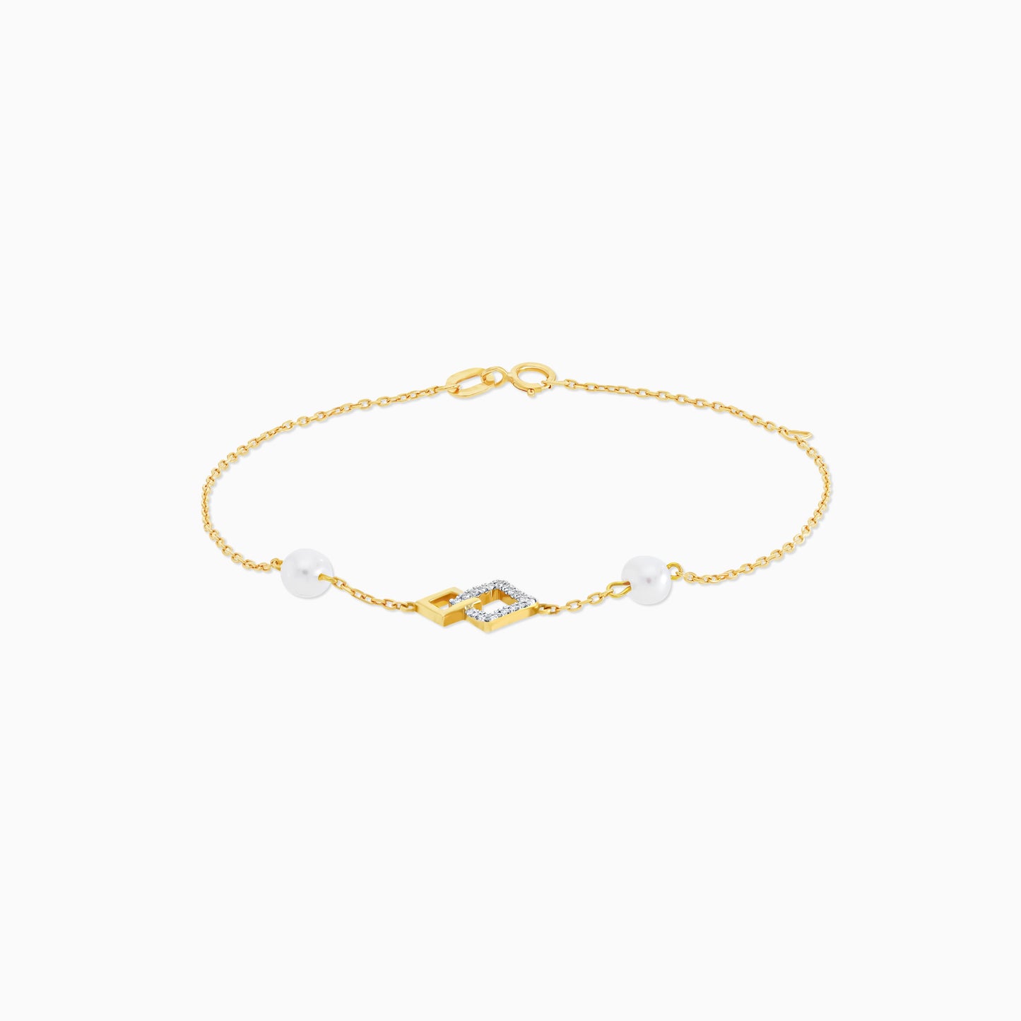 18K Yellow Gold Bracelet with Diamonds and White Pearls – Danah Collection