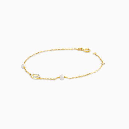 سوار بيضاوي من الذهب الأصفر عيار 18 قيراطًا مرصع بالألماس واللؤلؤ - مجموعة دانا