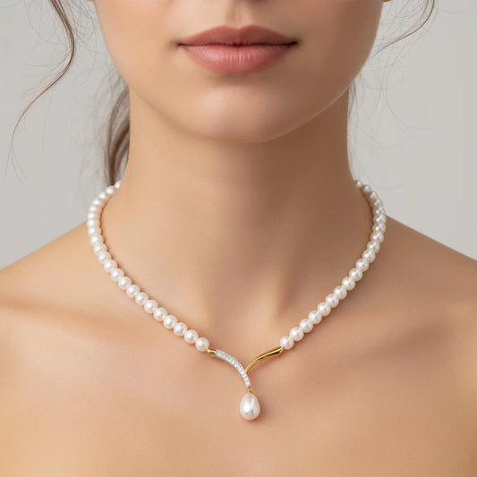 18k Yellow Gold Pearl Necklace with Natural Diamonds | Danah Diamond Collection
