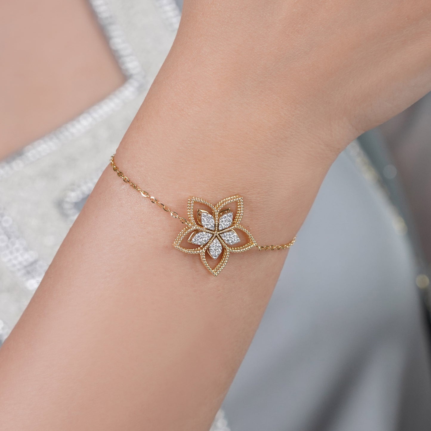 18K Yellow Gold Floral Diamond Bracelet – Fortuna Diamond Collection