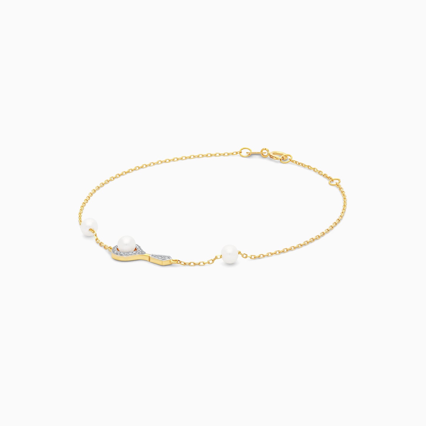 18k yellow gold bracelet decorated with natural diamonds and pearls – danah diamond collection