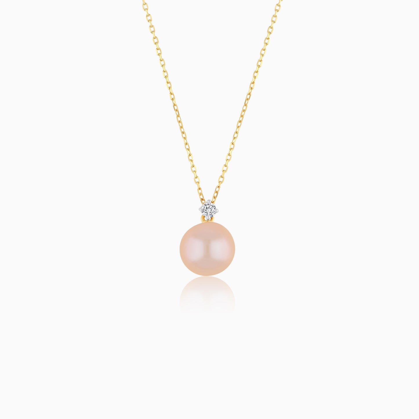 18K Yellow Gold Freshwater Pearl and Natural Diamond Pendant