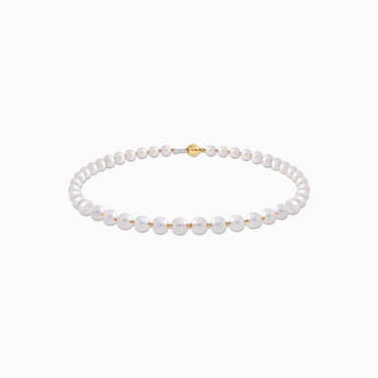 White Danah Pearl Choker with 18K Yellow Gold
