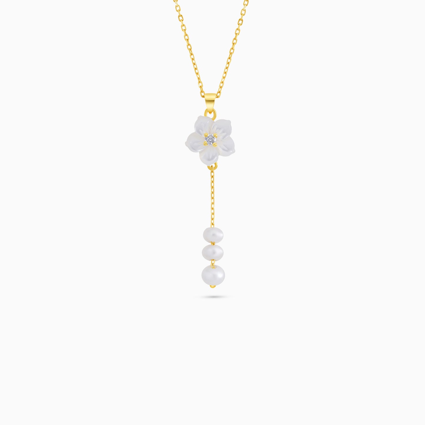 Worood 18K Gold Mother of Pearl Flower Pearl Necklace