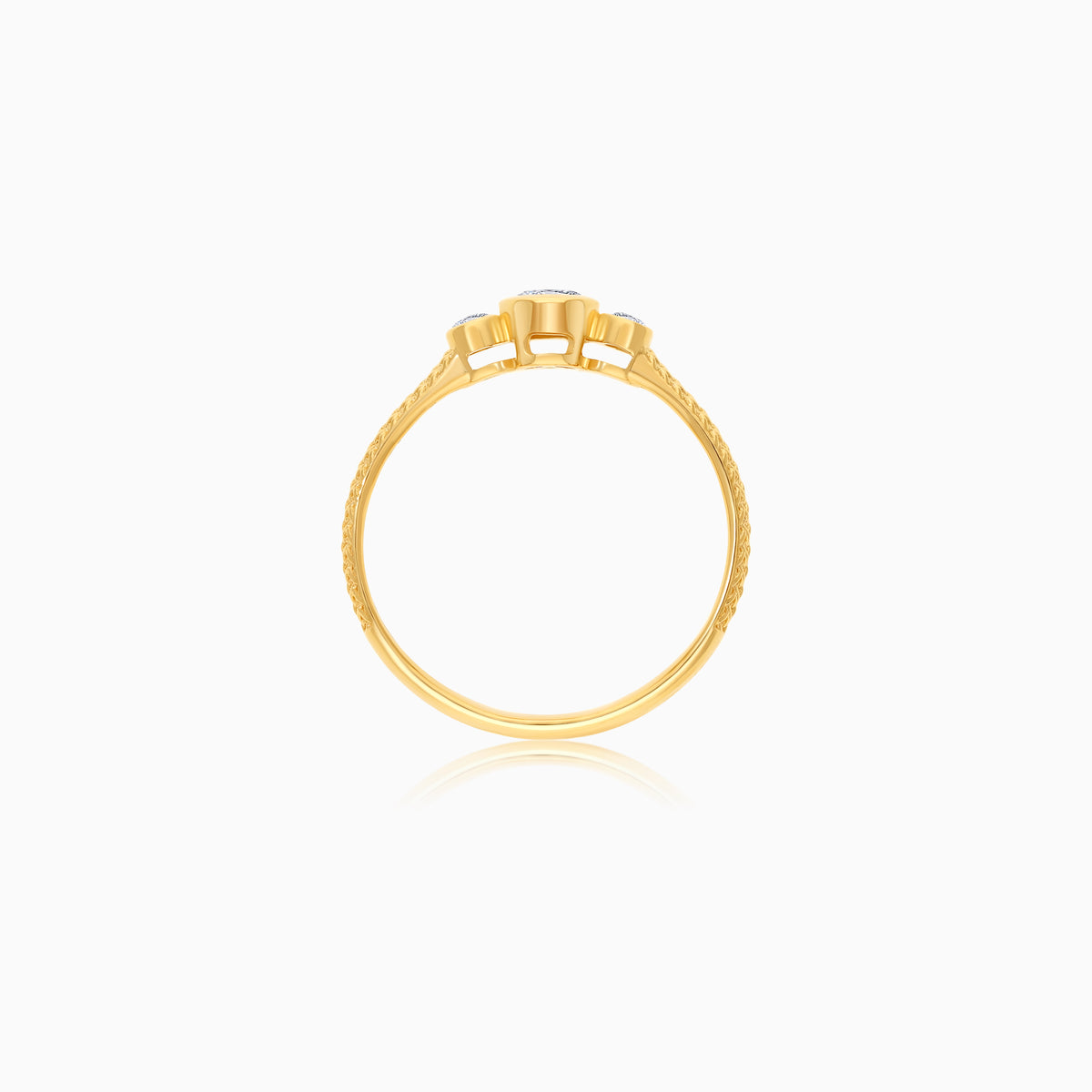 Filo 18k Yellow Gold Ring with 3 Natural Diamonds