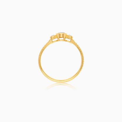 Filo 18k Yellow Gold Ring with 3 Natural Diamonds