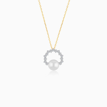 18K Yellow Gold Cultured Pearl and Diamond Necklace