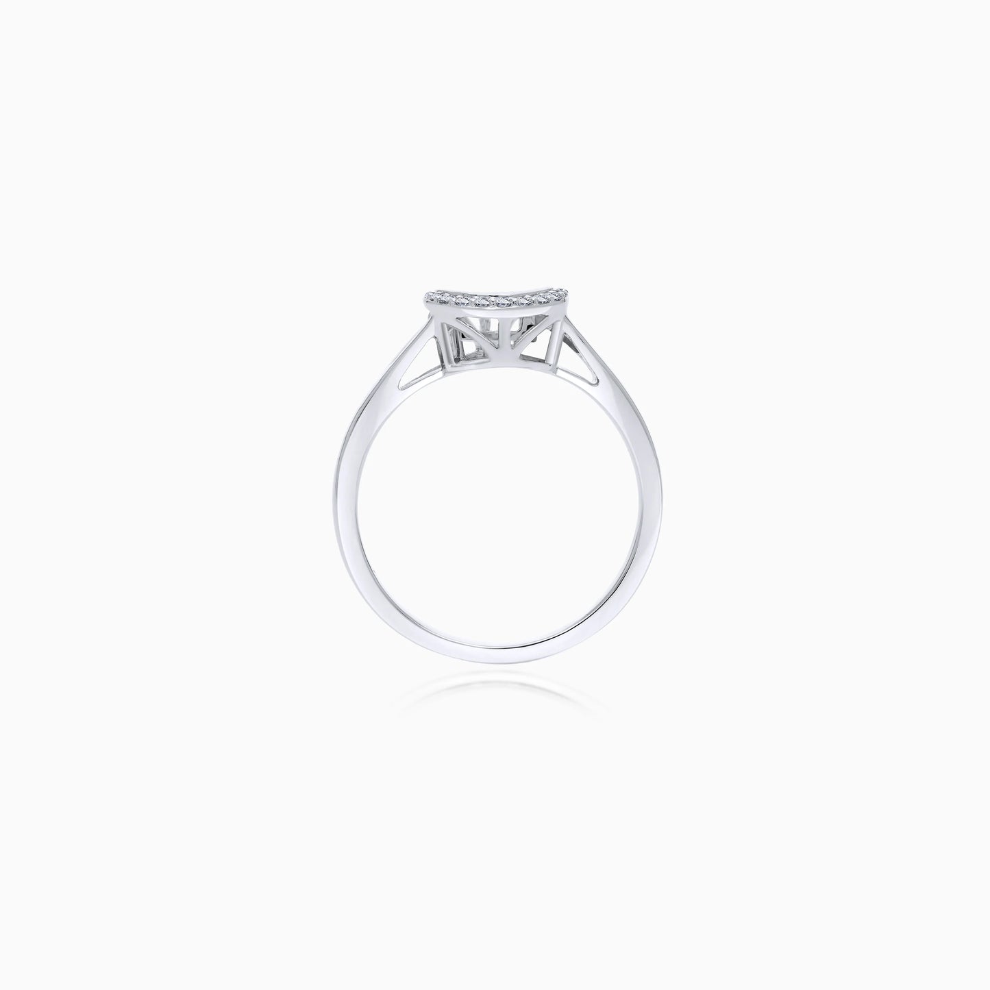 18K White Gold Drop Ring with Natural Dancing Diamond | Dancing Diamond Collection
