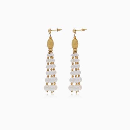 قرط من الذهب الأصفر عيار 18 قيراطًا مزين باللؤلؤ المتدلي