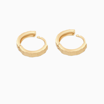 أقراط دائرية من الذهب الأصفر عيار 18 قيراطًا للنساء