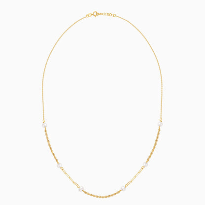 قلادة من الذهب الأصفر عيار 18 قيراطًا بتصميم حبل خفيف ومشابك ورق ولآلئ