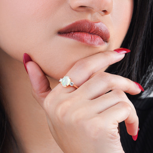 Sophisticated 18K Yellow Gold Opal & Diamond Ring – Colour Classic Collection