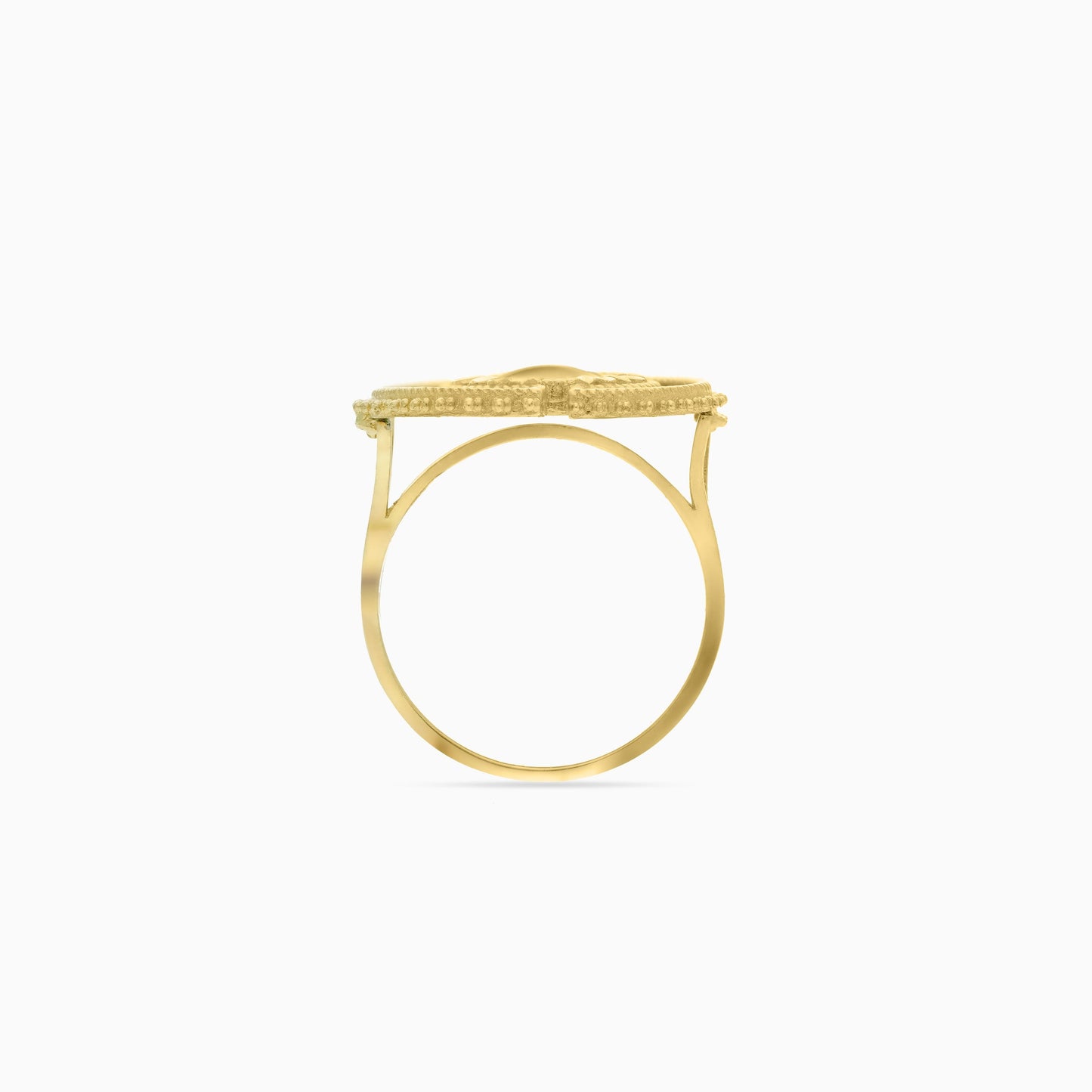 Elegant 18K Gold Ring with Malachite from the Shnaf Collection