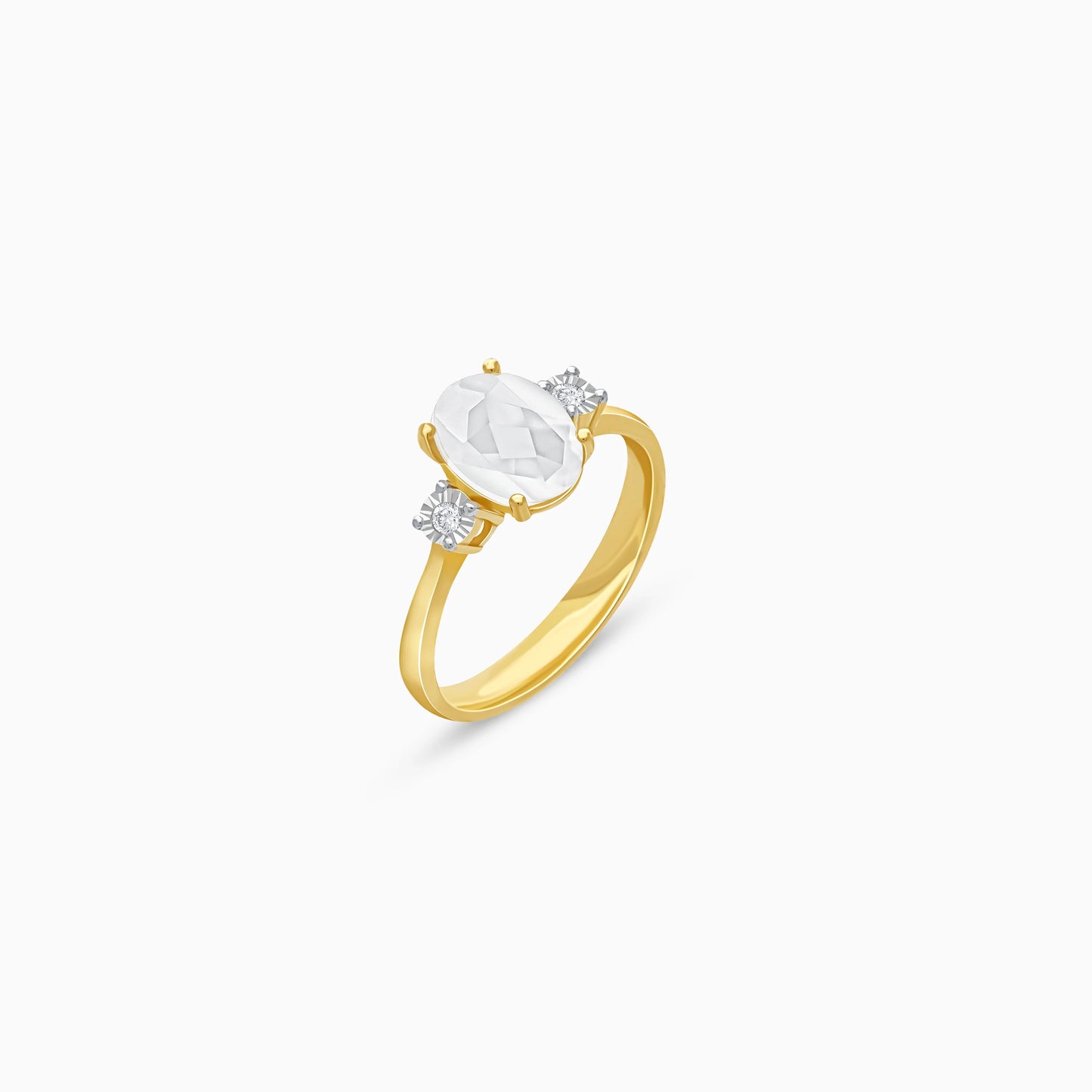 Natural Chalcedony & diamonds Ring in 18K Yellow Gold | colour classic