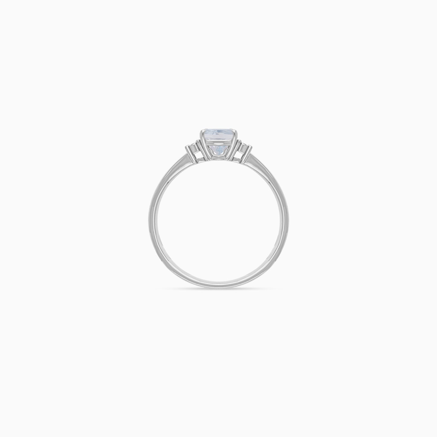18k white gold ring decorated with Aquamarine & Natural diamond | Colour Classic Collection
