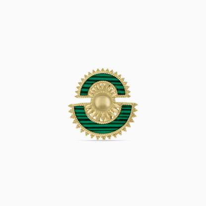 Elegant 18K Gold Ring with Malachite from the Shnaf Collection