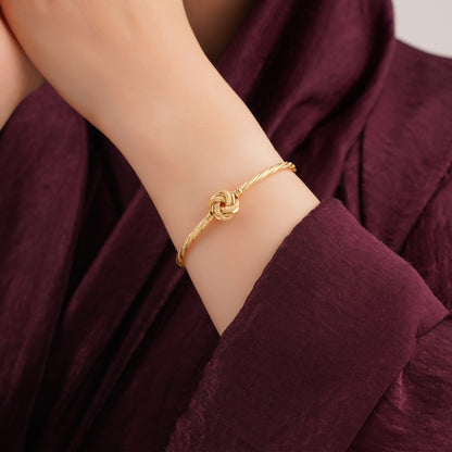 18K Yellow Gold Twisted Knot Bangle