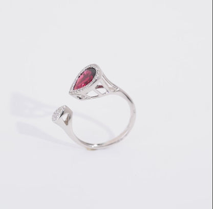 18K White Gold Ring with Garnet and Diamonds - Rabiya Collection