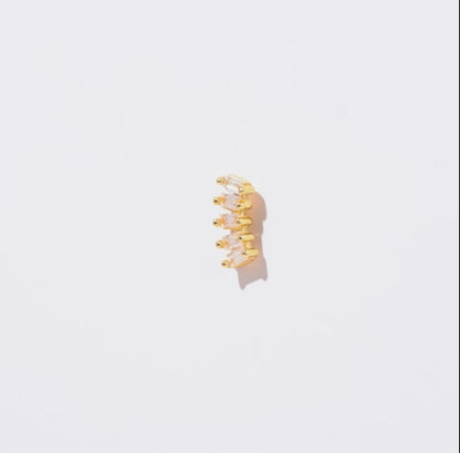 18K Yellow Gold Stud Piercing with Sparkling Zircon stones