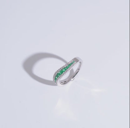 Coloure 18K White Gold Emerald and Natural Diamonds Ring
