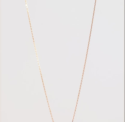 قلادة من الذهب الأصفر عيار 18 قيراطًا مرصعة بألماس طبيعي متدرج - مجموعة دنياتي