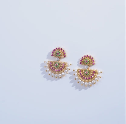 18K Yellow Gold Earrings with Pearls and Artificial Stones from the Shnaf Collection
