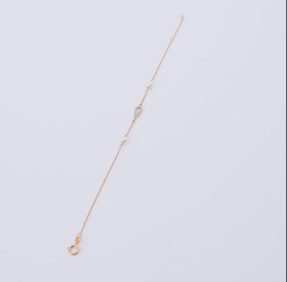 18K Yellow Gold Drop-Shaped Bracelet with Diamonds and Pearls – Danah Collection 